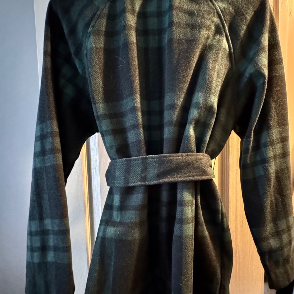 Plaid belted jacket ๐ - Picture 3 of 3